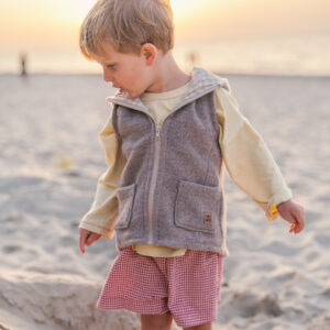 wełniana kamizelka dziecięca