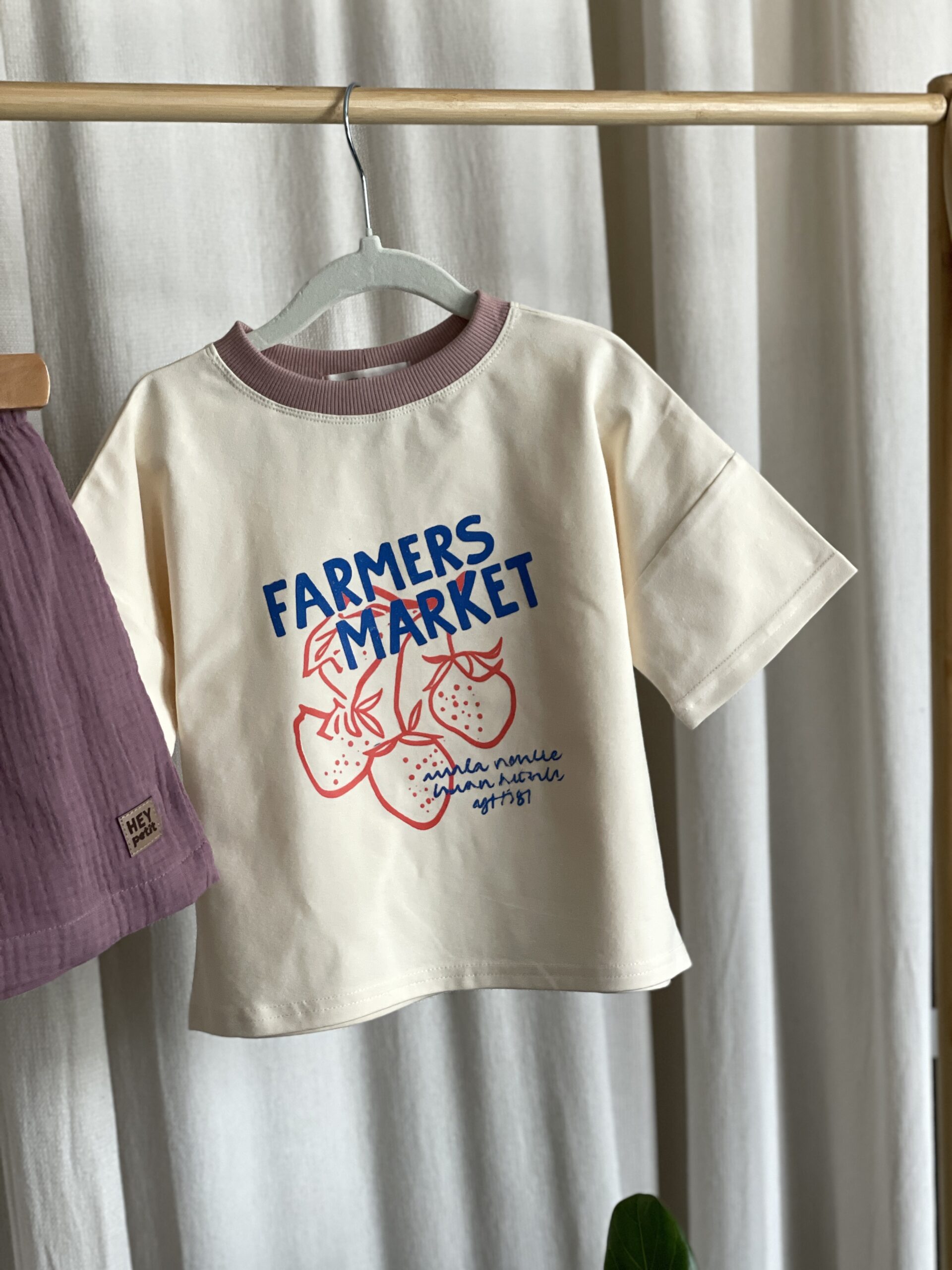Komplet dziecięcy FARMERS MARKET – muślinowe spodenki i koszulka 92/98 - obrazek 4